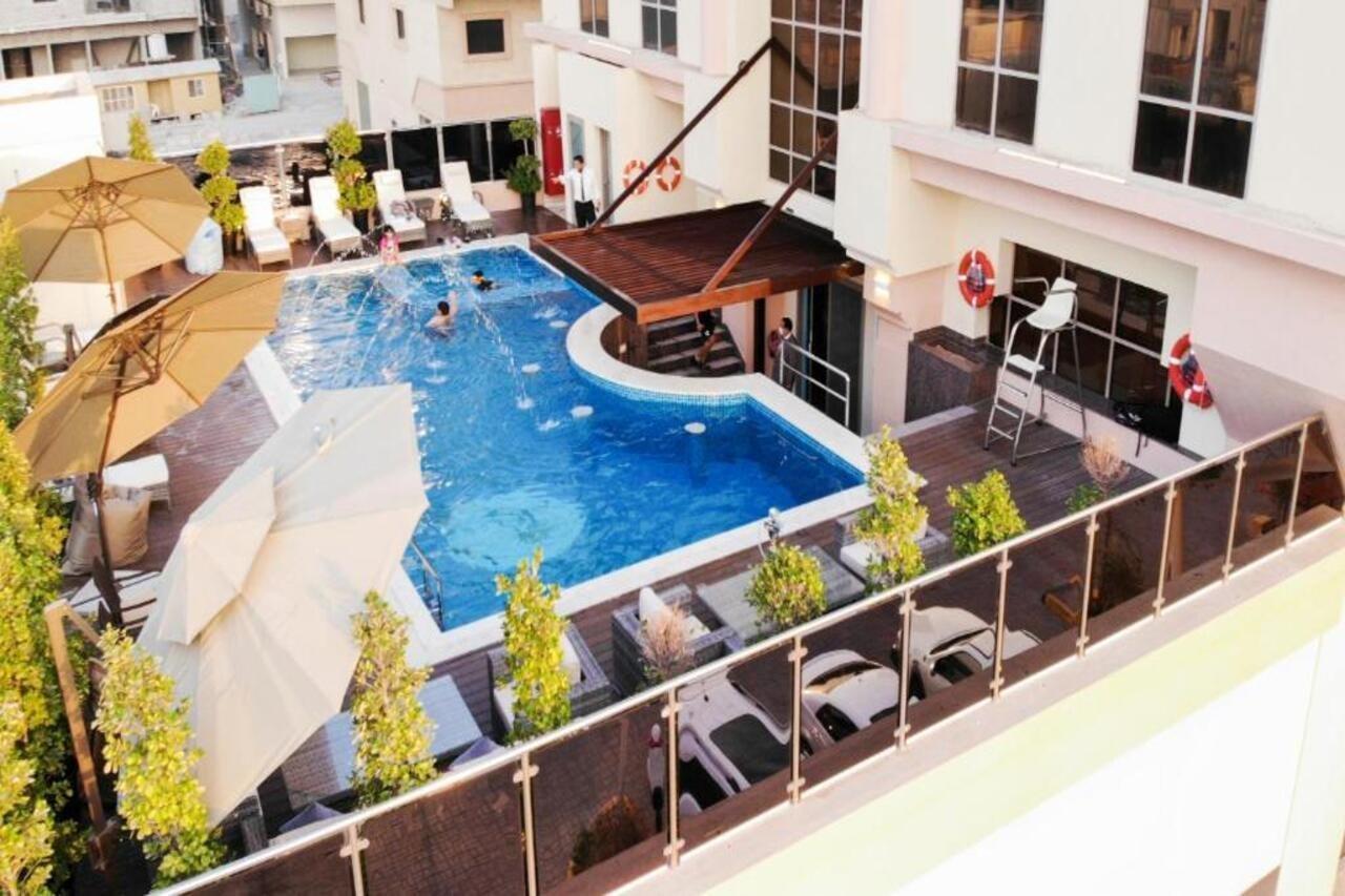 Royal View Hotel Рас-ель-Хайма Екстер'єр фото